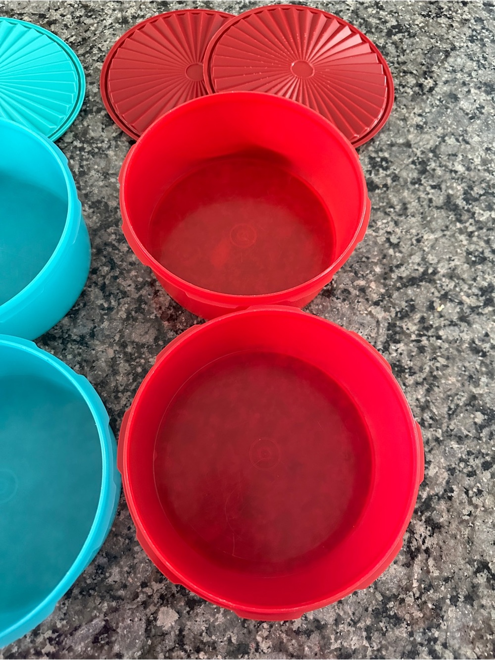 Tupperware Food Storage - Picture 5 of 10